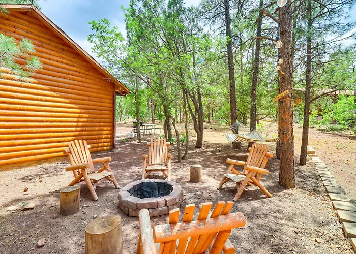 Large Yard With Fire Pit Show Holiday home *