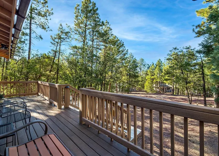 Holiday home Large Yard With Fire Pit Show Show Low